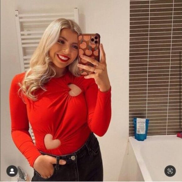 ZARA CUT OUT FITTED BODYSUIT TOP HEARTS - Picture 2 of 14